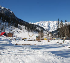 Book best Manali holiday packages for honeymoon couples